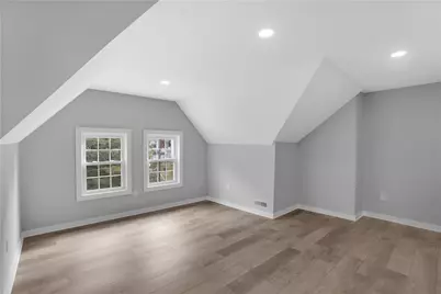 4423 Lucerne Ave, Ross Twp, PA 15214 - Photo 24