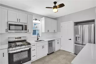 4423 Lucerne Ave, Ross Twp, PA 15214 - Photo 12