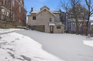 328 W New Castle, Butler, PA 16001 - Photo 6