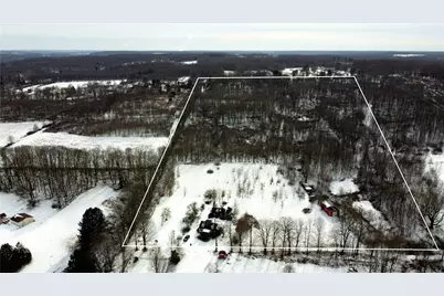 13 Kernisky Ln, Shenango Township, PA 16159 - Photo 2