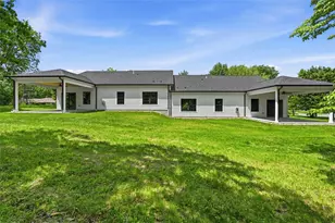 100-102 Huselton Dr, Penn Township, PA 16002 - Photo 38