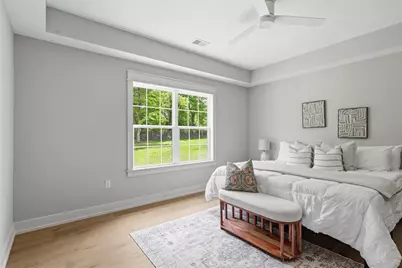 100-102 Huselton Drive, Penn Township, PA 16002 - Photo 16