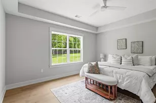 100-102 Huselton Dr, Penn Township, PA 16002 - Photo 16
