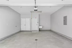 100-102 Huselton Dr, Penn Township, PA 16002 - Photo 38