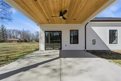 100-102 Huselton Drive, Penn Township, PA 16002 - Photo 40