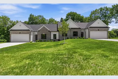 100-102 Huselton Drive, Penn Township, PA 16002 - Photo 1