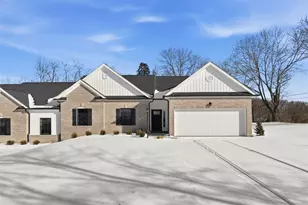 100-102 Huselton Dr, Penn Township, PA 16002 - Photo 46