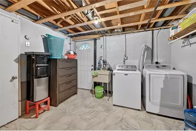 1279 Armstrong Dr, South Park, PA 15129 - Photo 28