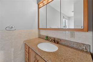 1279 Armstrong Dr, South Park, PA 15129 - Photo 24