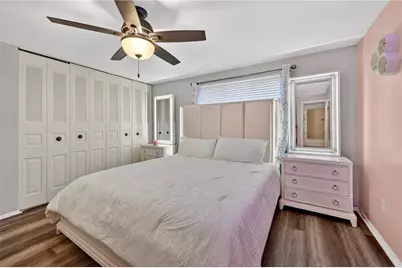 1279 Armstrong Dr, South Park, PA 15129 - Photo 18