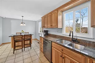 1279 Armstrong Dr, South Park, PA 15129 - Photo 14