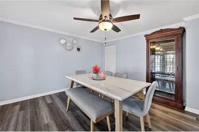 1279 Armstrong Dr, South Park, PA 15129 - Photo 16