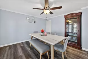 1279 Armstrong Dr, South Park, PA 15129 - Photo 16