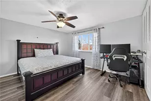 1279 Armstrong Dr, South Park, PA 15129 - Photo 22