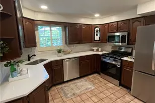 132 Sylvania Dr, South Park, PA 15236 - Photo 10