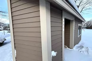 1216 Veech Ln, Hidden Valley, PA 15502 - Photo 2