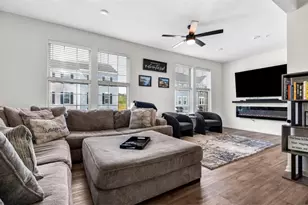 131 Affinity Dr, Jackson Township, PA 16037 - Photo 2