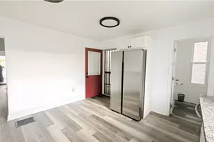 735 Boquet St, McKees Rocks, PA 15136 - Photo 8