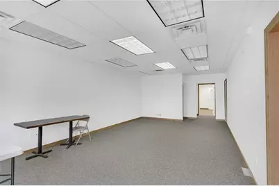 811 Boyd Ave, Pittsburgh, PA 15238 - Photo 6