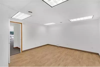 811 Boyd Ave, Pittsburgh, PA 15238 - Photo 4