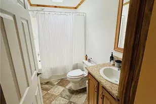 437 Chippewa Rd, Milford Township, PA 15501 - Photo 18