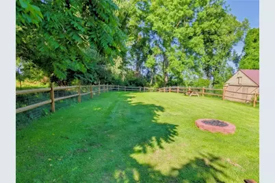 4801 Eliza St, West Mifflin, PA 15122 - Photo 2