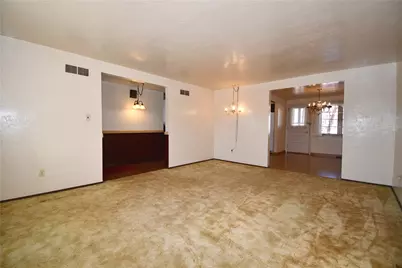 309 Holly Hill Dr, Ross Twp, PA 15237 - Photo 6