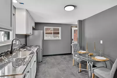 1023 Harrison St, Bethel Park, PA 15234 - Photo 10