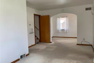 1090 Clay Pike, North Huntingdon, PA 15642 - Photo 14