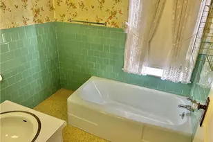 203 Summit Ave, Canonsburg, PA 15317 - Photo 16