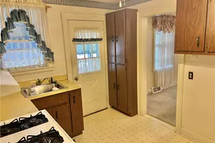 203 Summit Ave, Canonsburg, PA 15317 - Photo 8