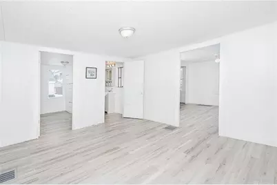 336 Walkchalk Rd, East Franklin Township, PA 16201 - Photo 10