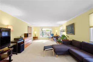 1693 Hathaway Ln, Pittsburgh, PA 15241 - Photo 6