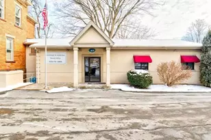 413 Bridge St, Bridgewater, PA 15009 - Photo 2