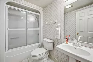 1567 Juniper Ct, Hermitage, PA 16148 - Photo 28