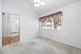 1567 Juniper Ct, Hermitage, PA 16148 - Photo 10