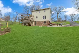 750 Old Millcreek Rd, Hookstown, PA 15050 - Photo 6