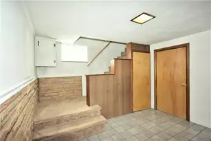 1549 Roosevelt Ave, South Park, PA 15129 - Photo 20