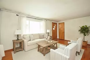 1549 Roosevelt Ave, South Park, PA 15129 - Photo 6