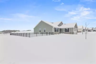 101 Dominic Dr, Center Township, PA 16001 - Photo 30