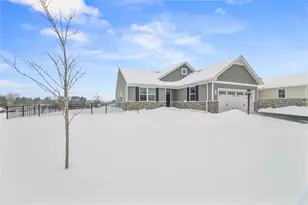 101 Dominic Dr, Center Township, PA 16001 - Photo 28