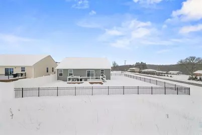 101 Dominic Dr, Center Township, PA 16001 - Photo 32