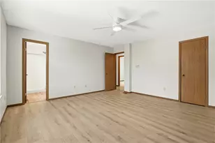 126 Villa Dr, Pittsburgh, PA 15214 - Photo 28