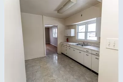 806 W Crawford Aven;ue, Connellsville, PA 15425 - Photo 30