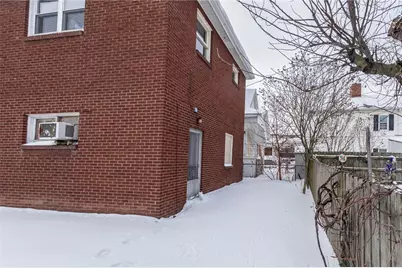 806 W Crawford Aven;ue, Connellsville, PA 15425 - Photo 4