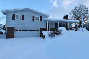 811 Grant St, East Brady, PA 16028 - Photo 1