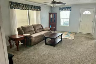 711 Slate Ave, Cranberry Township, PA 16066 - Photo 4