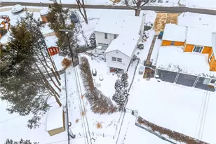 4241 Greenridge Rd, Pittsburgh, PA 15234 - Photo 42