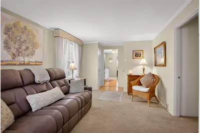 4241 Greenridge Rd, Pittsburgh, PA 15234 - Photo 10