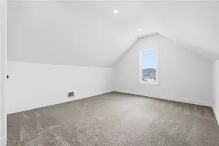 512 Pine St, Ambridge, PA 15003 - Photo 20